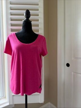 Tommy Bahama Hot Pink Scoop Neck Short Sleeve Tee